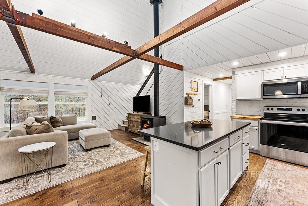 9 Upper Fitchs Point Road Garden Valley, ID 83622 - Photo 10 of 26