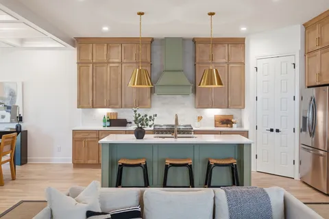 $975,000 | 541 River Rouge Drive, Unit B, Nashville, TN 37209