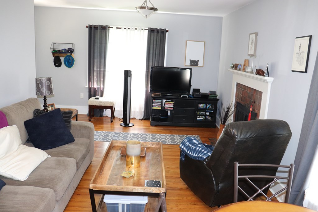 13 Addoms Street Plattsburgh, NY 12901 - Photo 2 of 13 Gallery Image 2