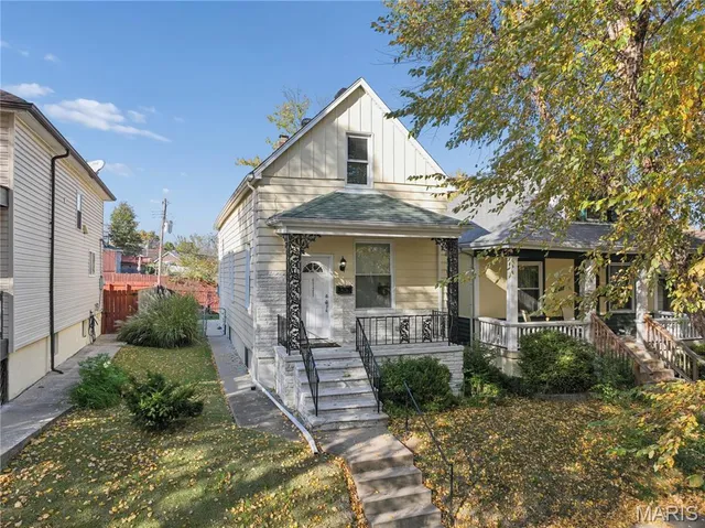 $225,000 | 4737 Hummel Avenue, St. Louis, MO 63116