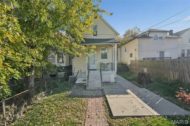$225,000 | 4737 Hummel Avenue, St. Louis, MO 63116