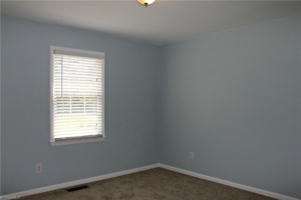 677 Tussey Road Lexington, NC 27295 - Photo 17 of 30 Gallery Image 17