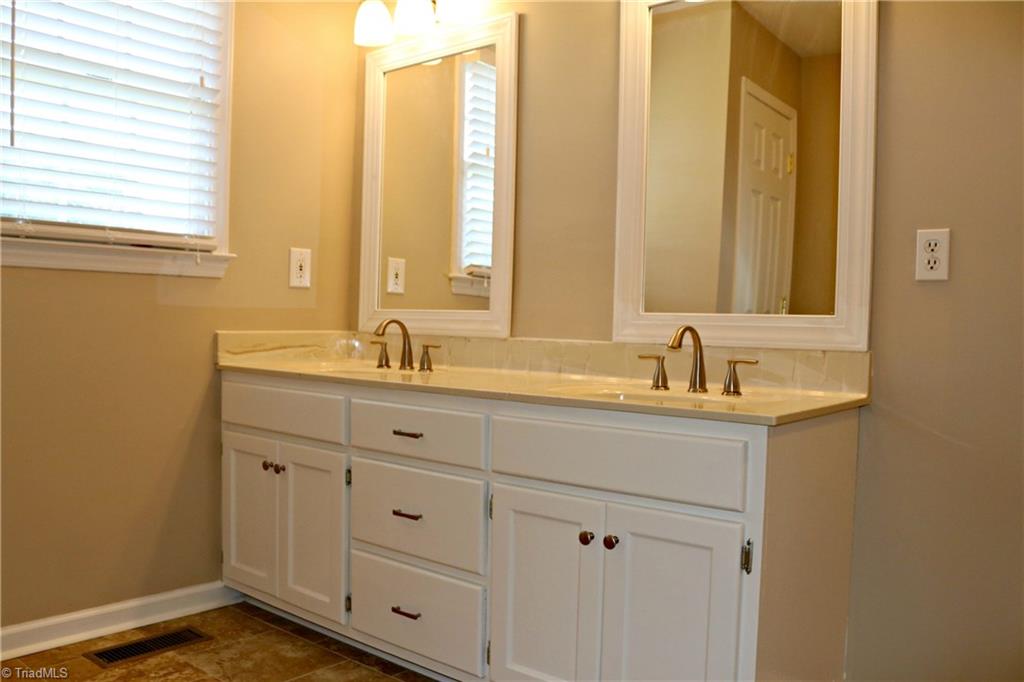 677 Tussey Road Lexington, NC 27295 - Photo 22 of 30 Gallery Image 22