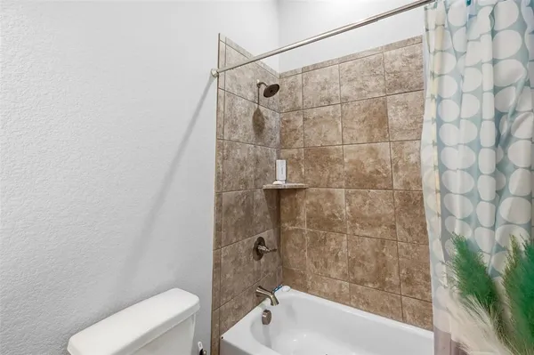 $3,000 | 196 Lady Bird Drive, Waxahachie, TX 75165
