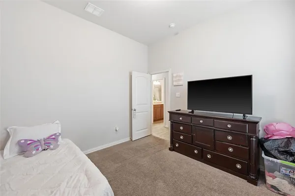 $3,000 | 196 Lady Bird Drive, Waxahachie, TX 75165