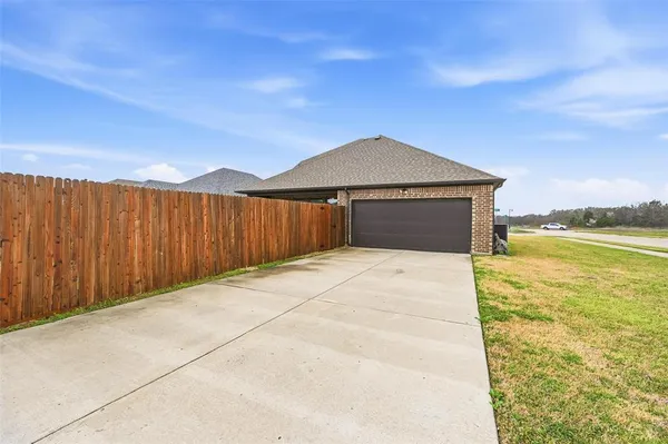 $3,000 | 196 Lady Bird Drive, Waxahachie, TX 75165