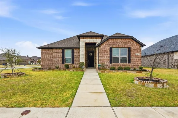 $3,000 | 196 Lady Bird Drive, Waxahachie, TX 75165