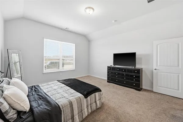 $3,000 | 196 Lady Bird Drive, Waxahachie, TX 75165