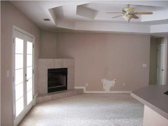 1364 Driftwood Point Road Santa Rosa Beach, FL 32459 - Photo 9 of 32 a view of a livingroom with a ceiling fan and window