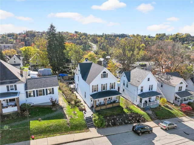 $269,900 | 722 8th Street, Irwin, PA 15642