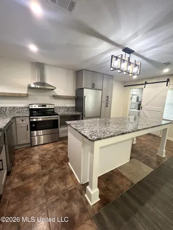 $1,250 | 15294 Northwood Hills Drive, Unit A, Gulfport, MS 39503