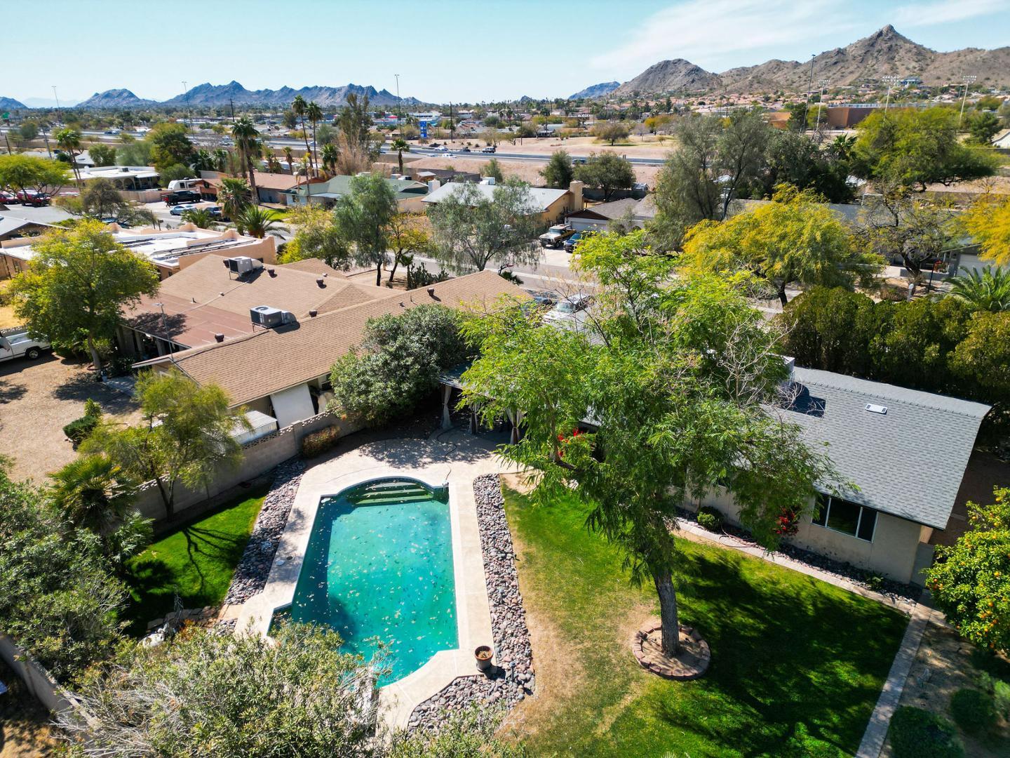 14237 North 34th Way Phoenix, AZ 85032 - Photo 2 of 13 Photo #2