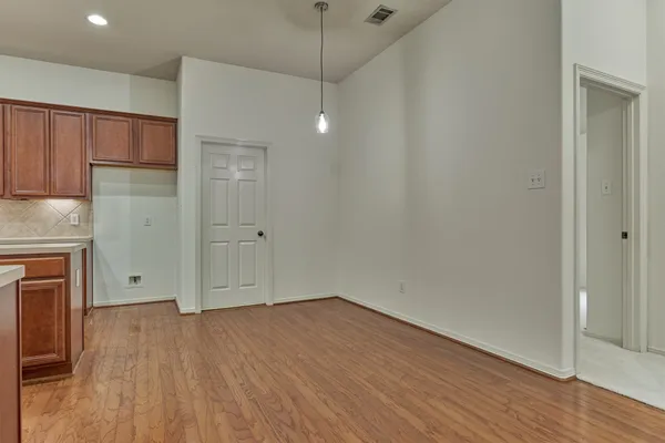 $275,000 | 256 Mesa View, Montgomery, TX 77316