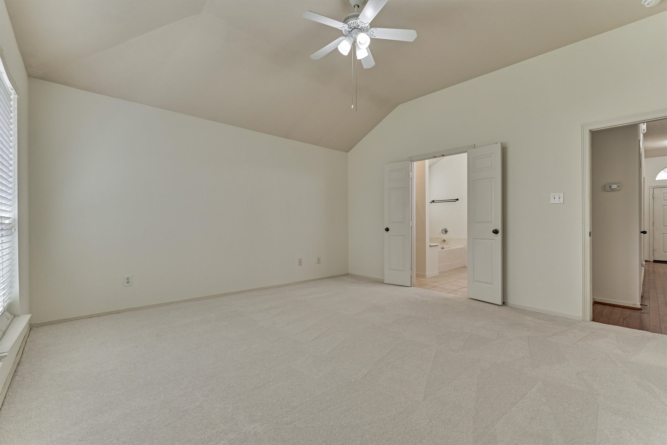 256 Mesa View Conroe, TX 77316 - Photo 21 of 37