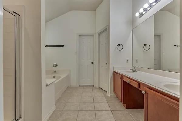 $275,000 | 256 Mesa View, Montgomery, TX 77316