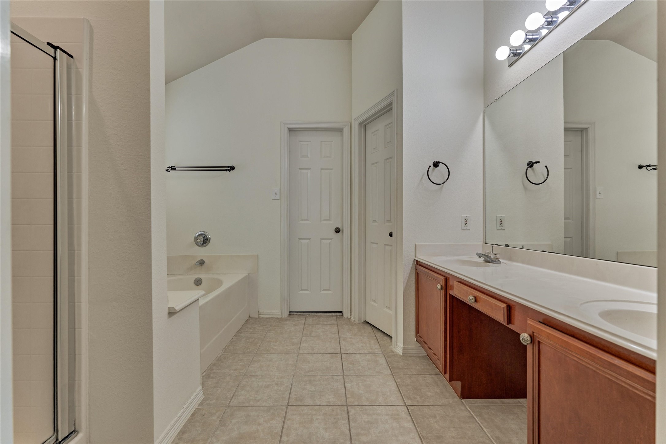 256 Mesa View Conroe, TX 77316 - Photo 22 of 37