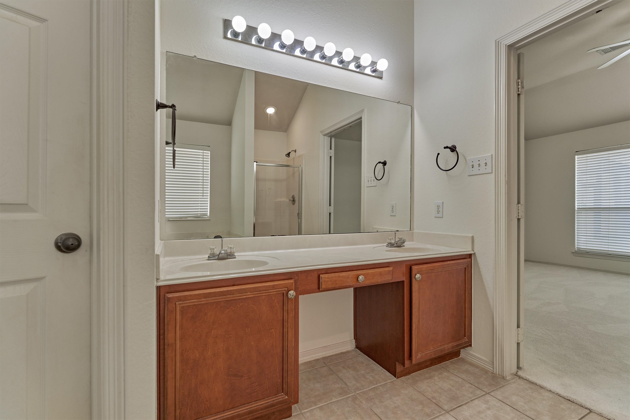 256 Mesa View Conroe, TX 77316 - Photo 23 of 37