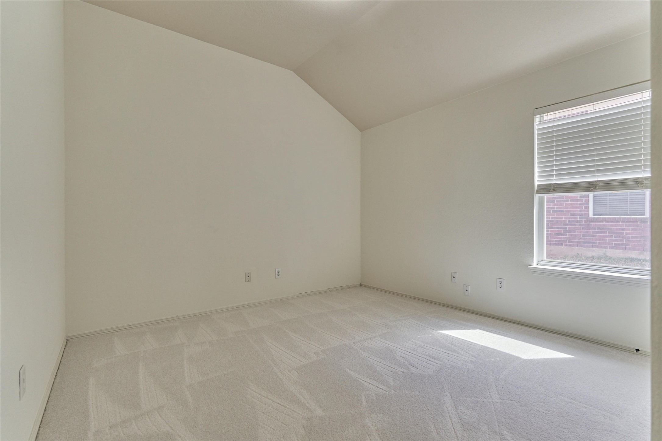 256 Mesa View Conroe, TX 77316 - Photo 25 of 37