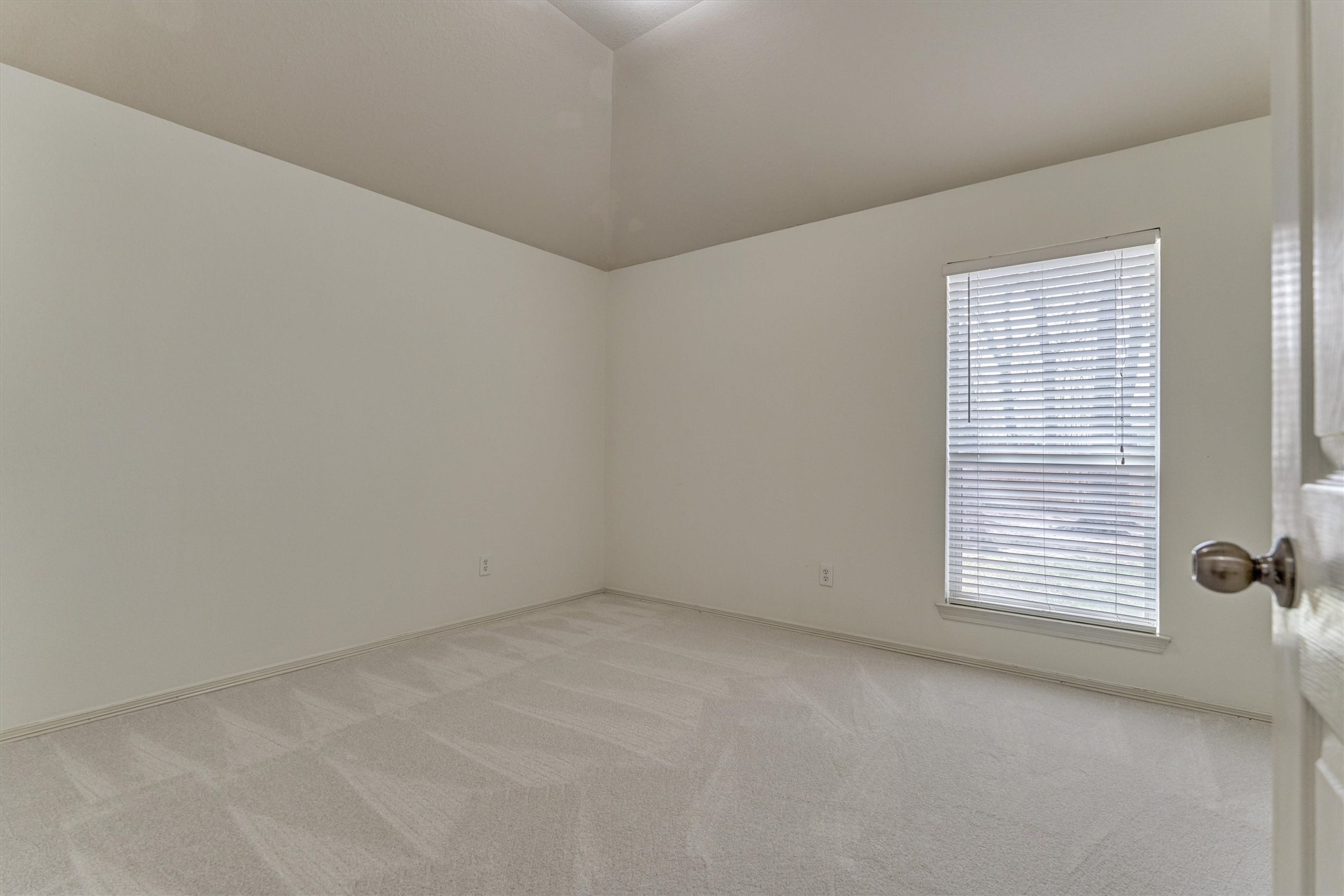 256 Mesa View Conroe, TX 77316 - Photo 28 of 37