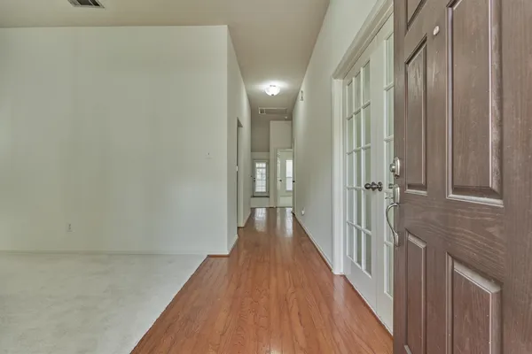 $275,000 | 256 Mesa View, Montgomery, TX 77316