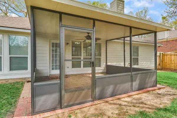 $275,000 | 256 Mesa View, Montgomery, TX 77316