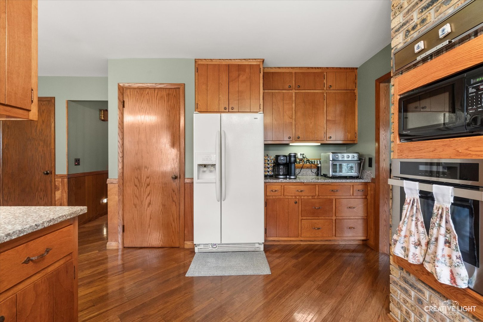 43W762 McDonald Road Elgin, IL 60124 - Photo 15 of 54