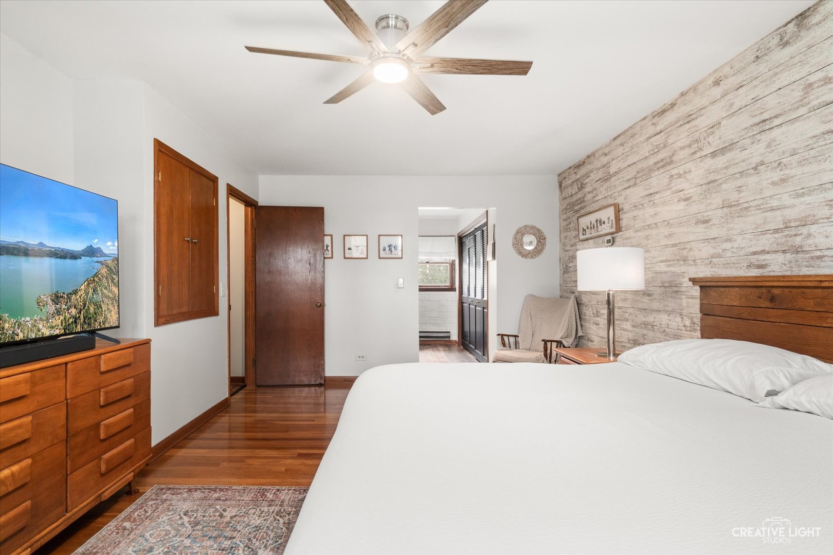 43W762 McDonald Road Elgin, IL 60124 - Photo 22 of 54