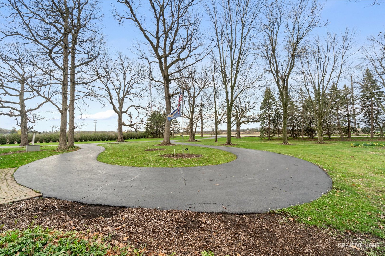 43W762 McDonald Road Elgin, IL 60124 - Photo 4 of 54