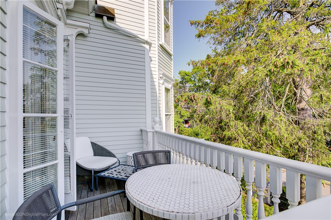 32 Catherine Street, Unit B Newport, RI 02840 - Photo 30 of 32 Private Juliet Balcony