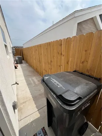 $1,650 | 1421 Iris Avenue, Unit 3, McAllen, TX 78501