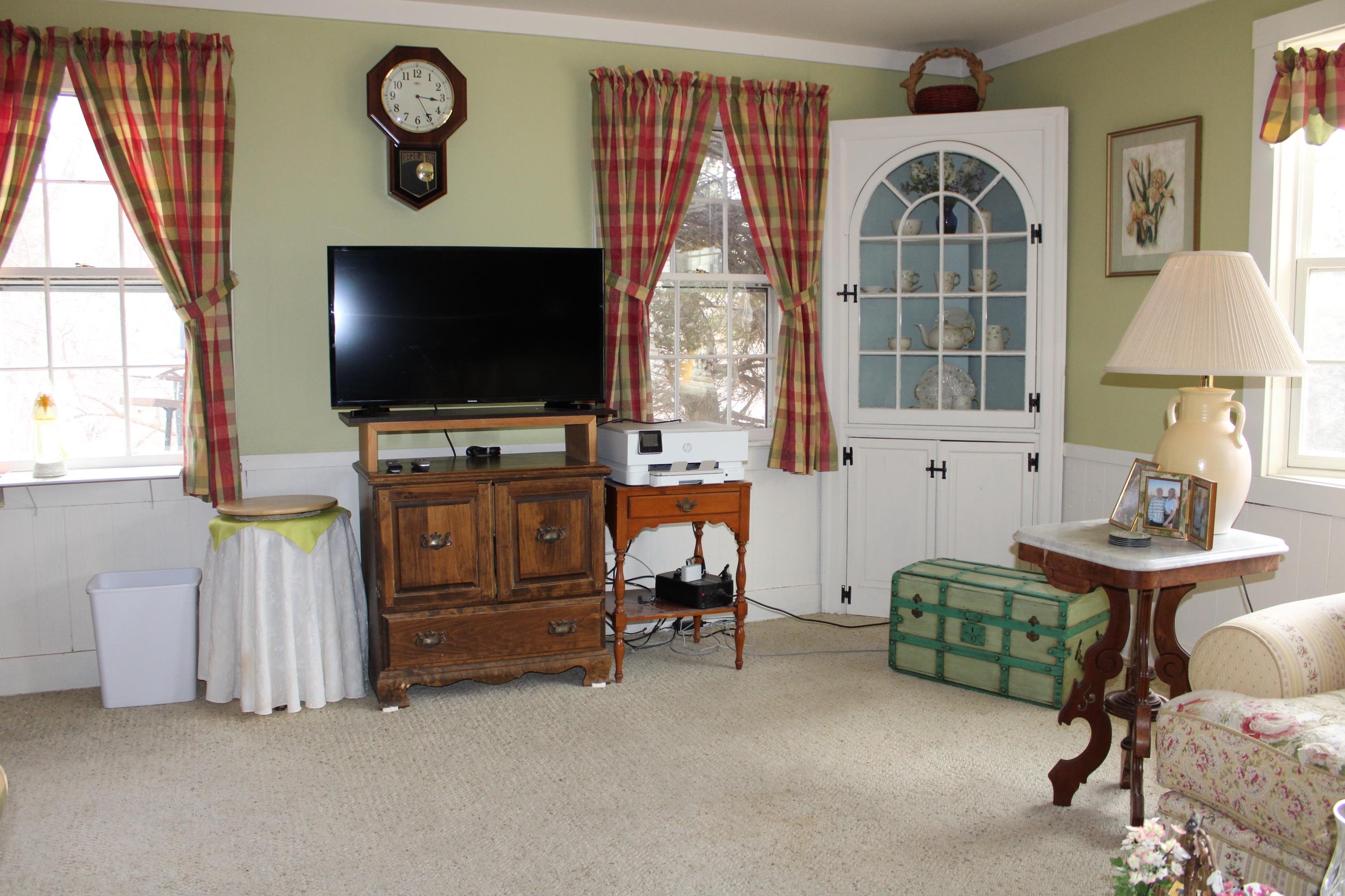 242 Clarendon Road Wallingford, VT 05773 - Photo 13 of 36