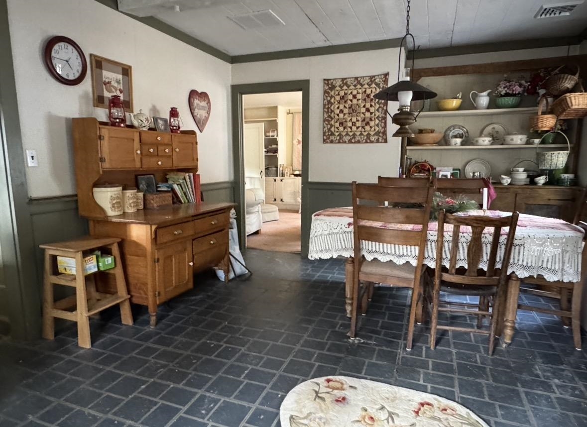 242 Clarendon Road Wallingford, VT 05773 - Photo 21 of 36