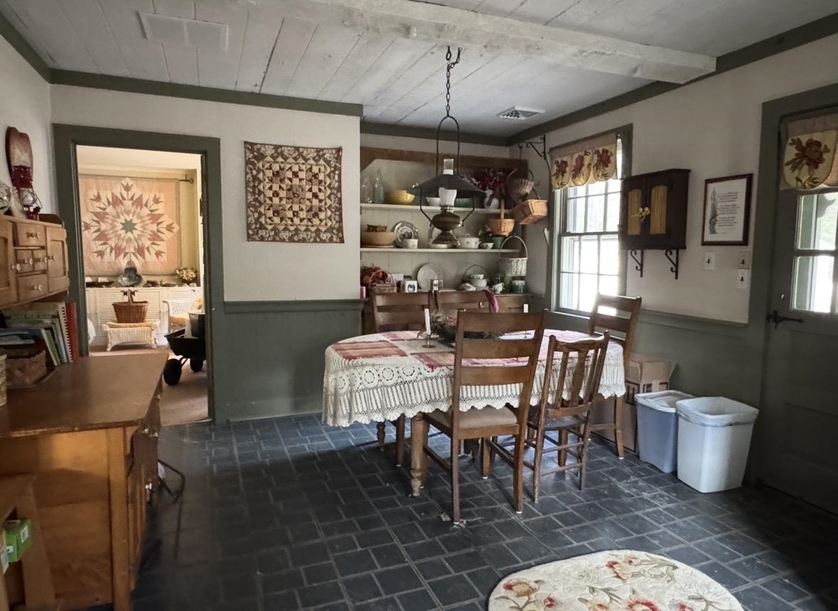 242 Clarendon Road Wallingford, VT 05773 - Photo 22 of 36