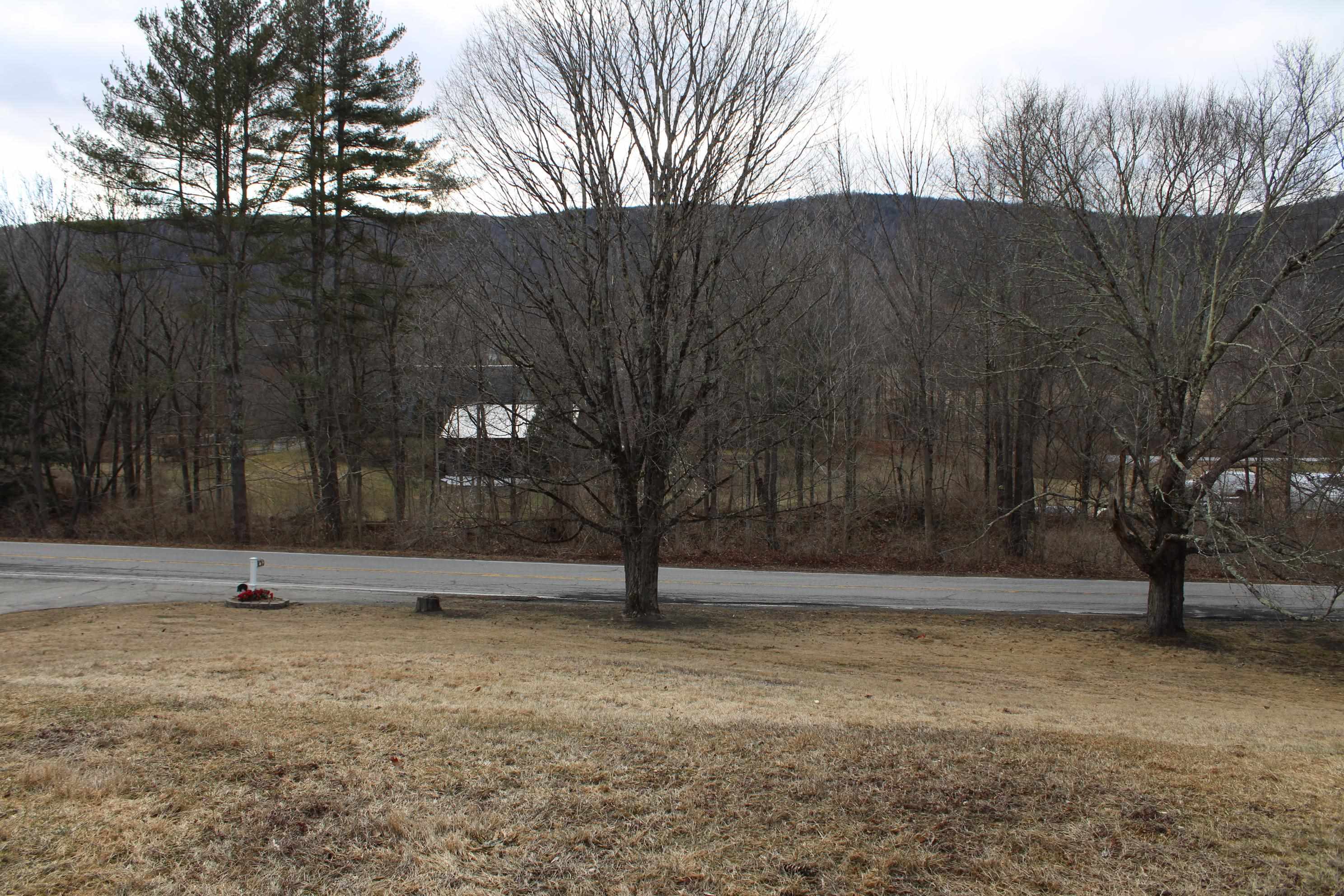 242 Clarendon Road Wallingford, VT 05773 - Photo 6 of 36