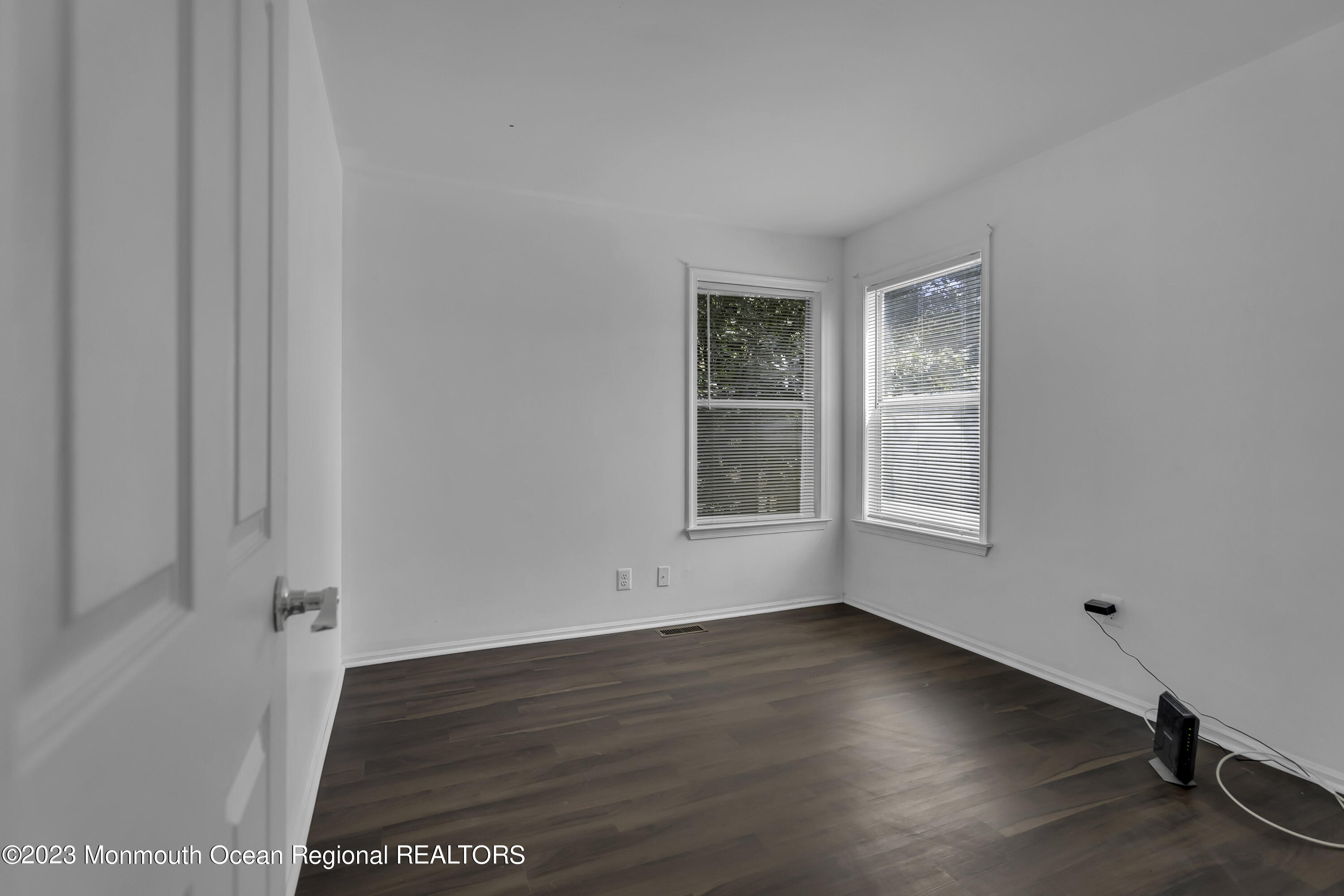 3 Sami Drive Howell, NJ 07731 - Photo 24 of 32 024_dsc02882rw