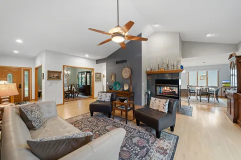 $629,900 | 403 Fair Oaks Drive, Williams Bay, WI 53191