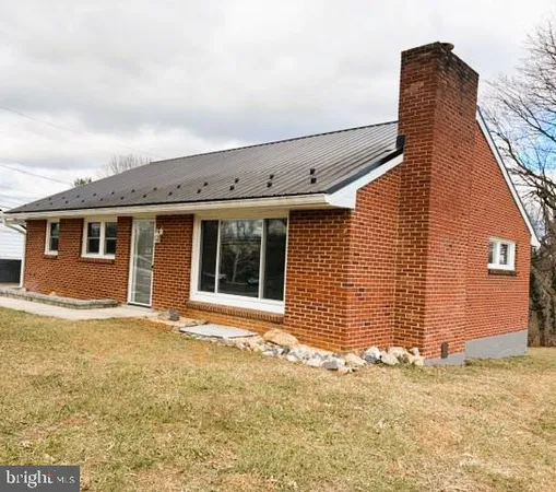 $375,500 | 53 South Colonial Drive, Hagerstown, MD 21740