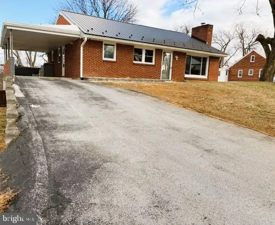 $375,500 | 53 South Colonial Drive, Hagerstown, MD 21740