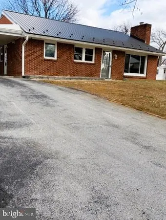 $375,500 | 53 South Colonial Drive, Hagerstown, MD 21740