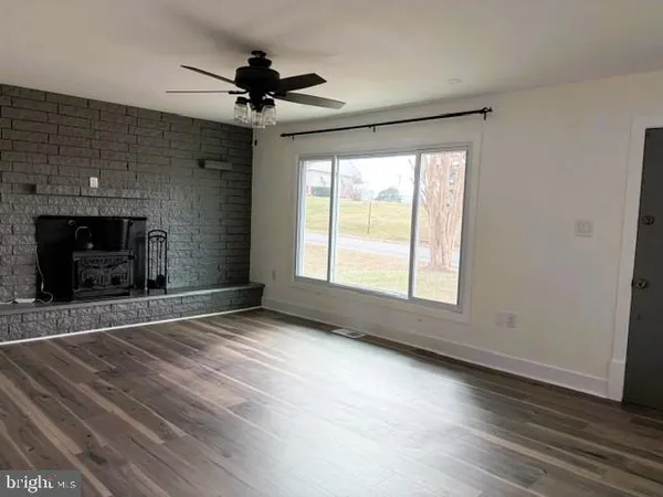 $375,500 | 53 South Colonial Drive, Hagerstown, MD 21740