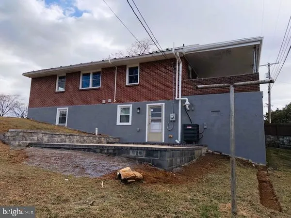 $375,500 | 53 South Colonial Drive, Hagerstown, MD 21740