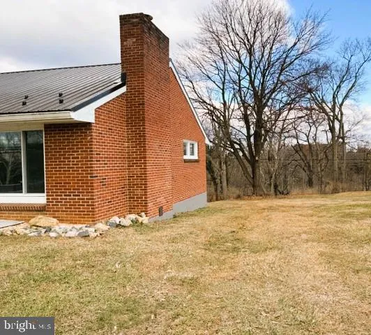 $395,000 | 53 South Colonial Drive, Hagerstown, MD 21740