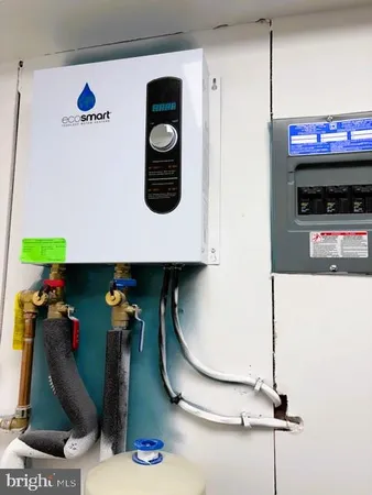 $375,500 | 53 South Colonial Drive, Hagerstown, MD 21740