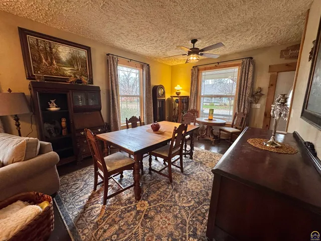 $172,000 | 218 Kansas Avenue, Paxico, KS 66526