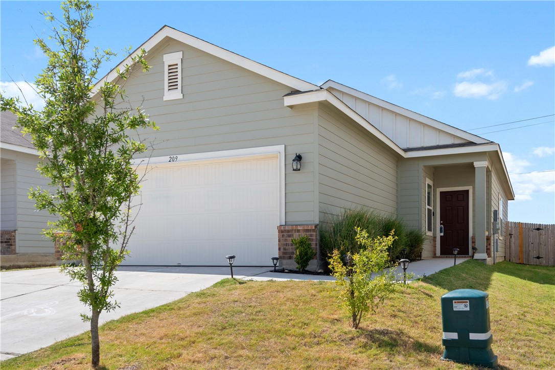 209 Athena Way, Unit 101A Jarrell, TX 76537 - Photo 1 of 1
