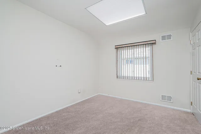 $829,900 | 263 Seguine Avenue | Prince's Bay