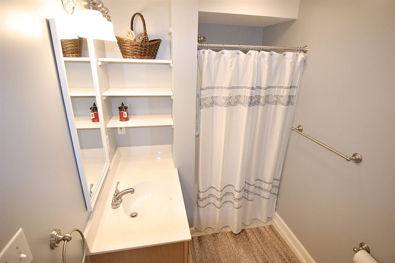 8308 Castine Court Raleigh, NC 27613 - Photo 12 of 25 Photo 12