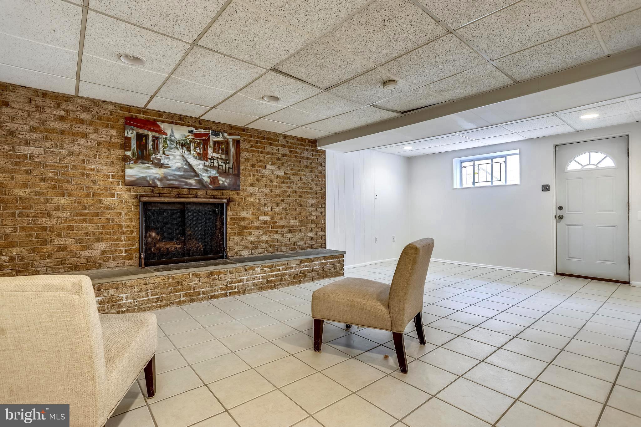 2117 Edgeware Street Silver Spring, MD 20905 - Photo 29 of 30