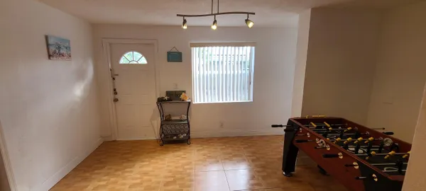 $4,500 | 3374 Northwest 64th Street, Fort Lauderdale, FL 33309