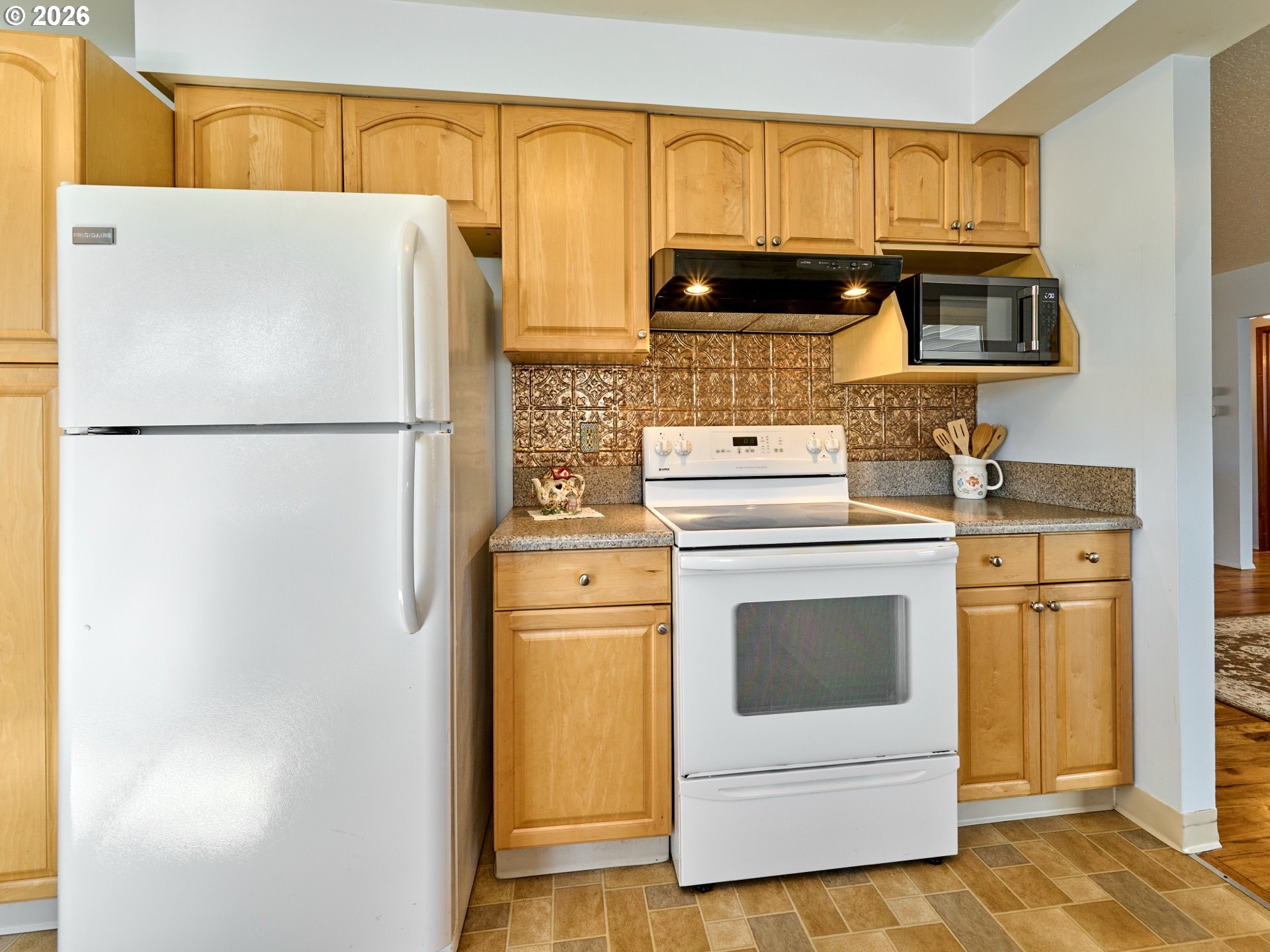 1104 Stanfield Road Woodburn, OR 97071 - Photo 10 of 25 Gallery Image 10